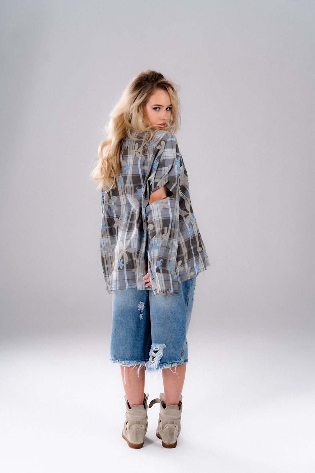 FLORAL GRUNGE JEANS